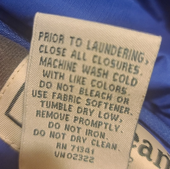 NWOT L.L.Bean Women's Blue/Teal 2-In-One Reversible Quilted Puffer Jacket Size S - Picture 13 of 15